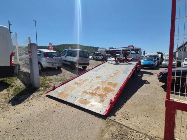 Nissan Atleon image 5