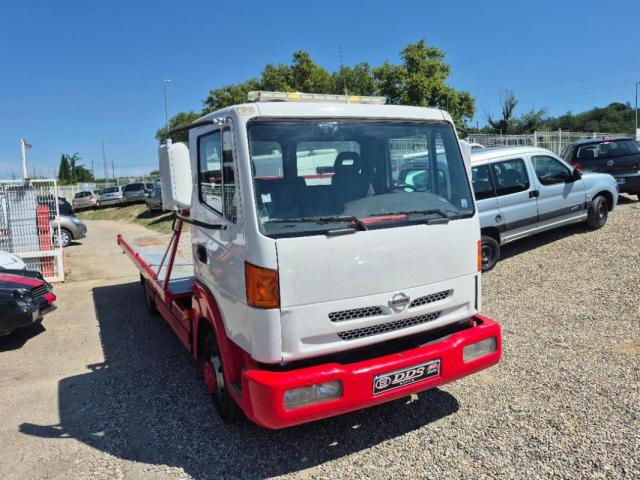 Nissan Atleon image 2