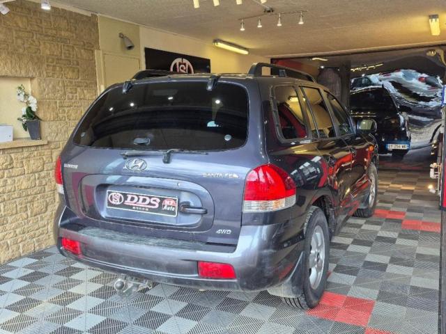 Hyundai Santa Fe image 8