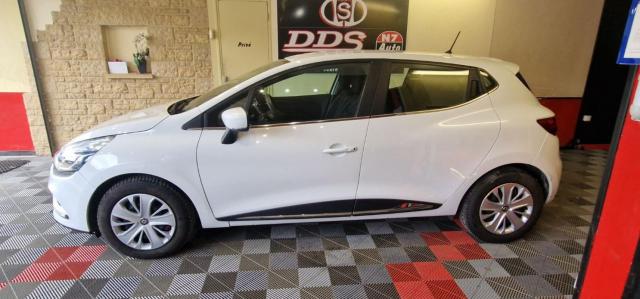 Renault Clio image 1