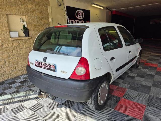 Renault Clio image 7