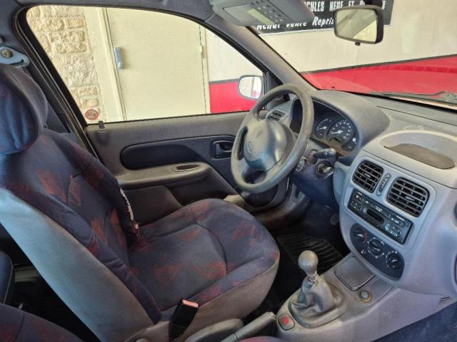 Renault Clio image 1