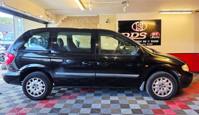 Chrysler Voyager image 9