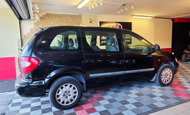 Chrysler Voyager image 3