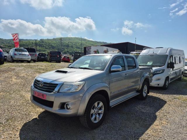 Toyota Hilux image 8