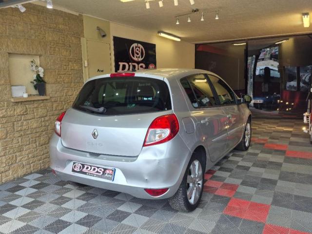 Renault Clio image 7