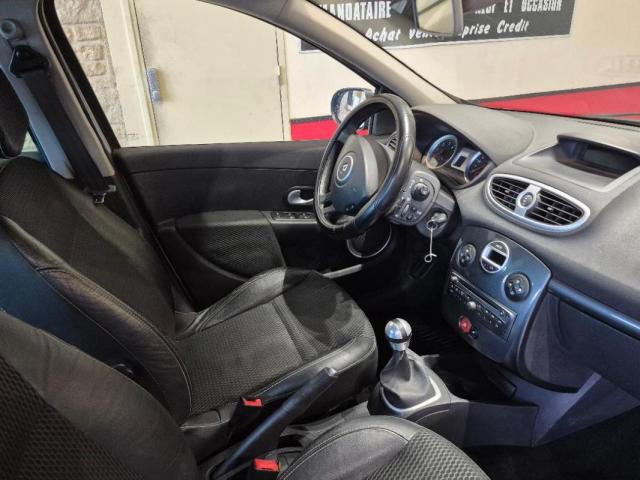 Renault Clio image 1