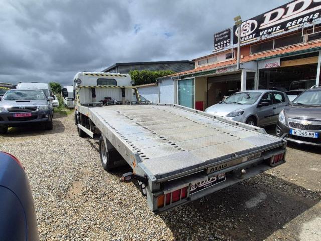 Renault Maxity image 1