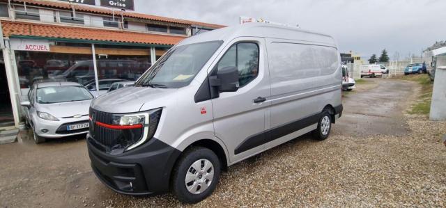 Renault Master image 4