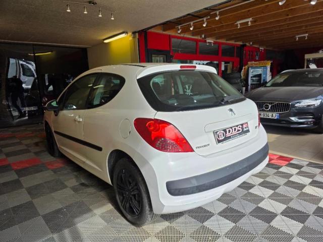 Peugeot 207 image 4