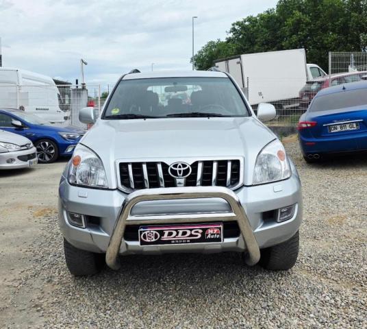 Toyota Land Cruiser image 7