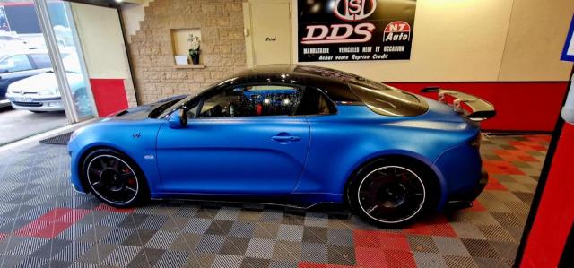 Alpine A110 image 2