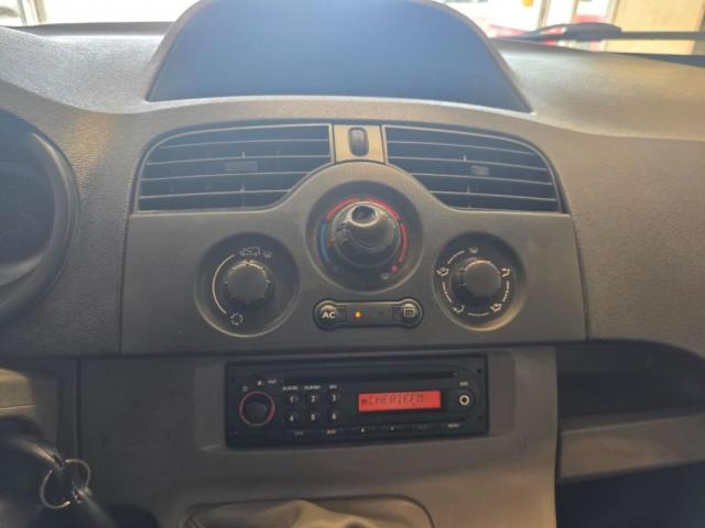 Renault Kangoo image 8