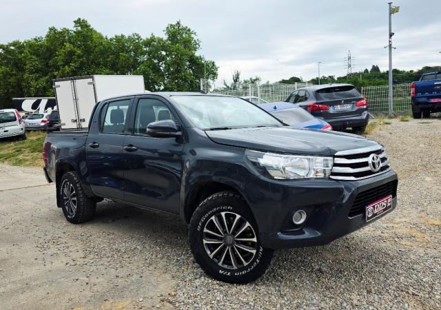 Toyota Hilux image 1
