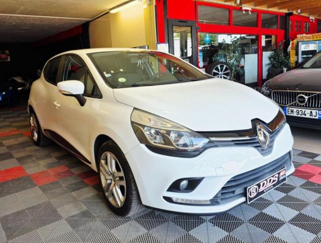 Renault Clio image 8