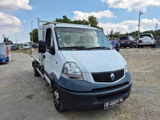 Renault Mascott image 1
