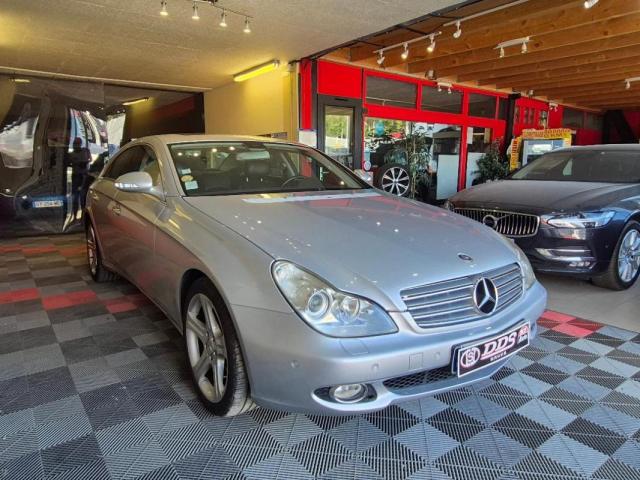 Mercedes Benz 350 image 6
