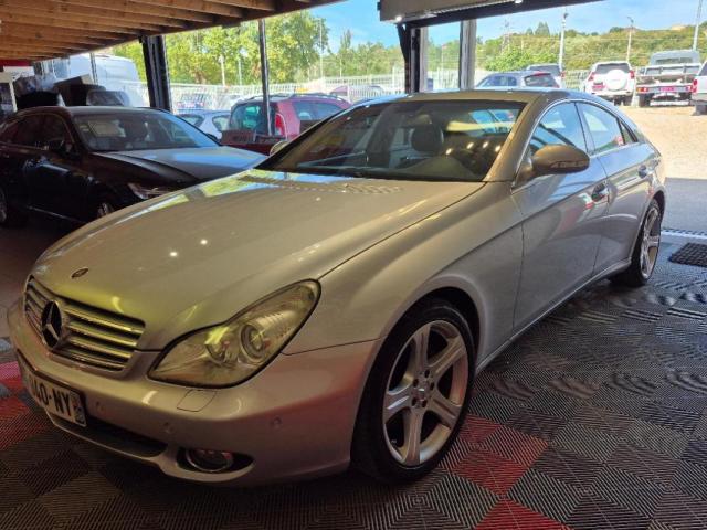 Mercedes Benz 350 image 7