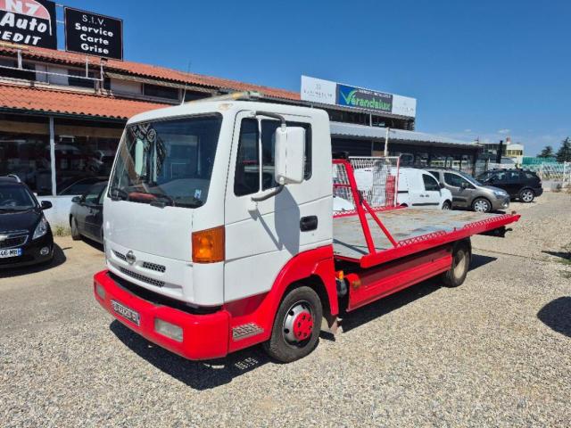 Nissan Atleon Depanneuse Tres Bon Etat Revisé Vl