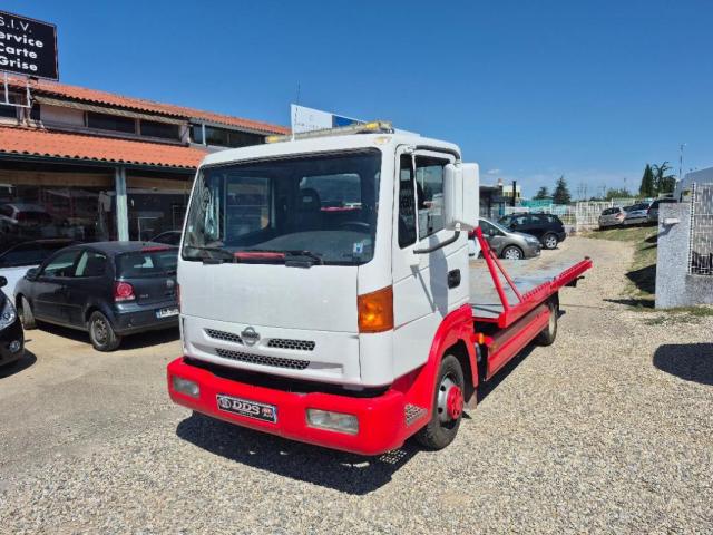 Nissan Atleon image 4