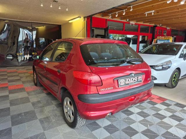 Peugeot 206 image 5