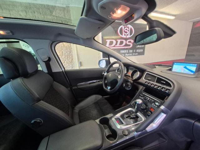 Peugeot 3008 image 3