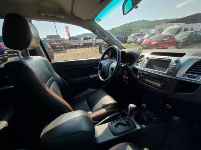 Toyota Hilux image 9