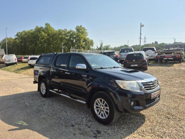 Toyota Hilux image 8