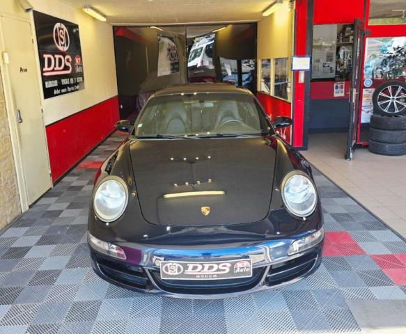 Porsche 911 image 3