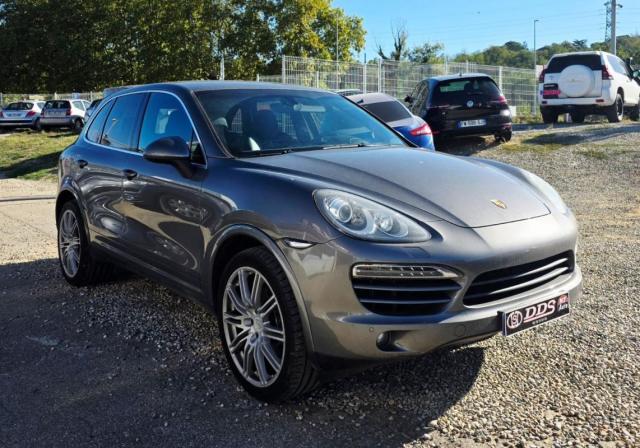Porsche Cayenne image 1
