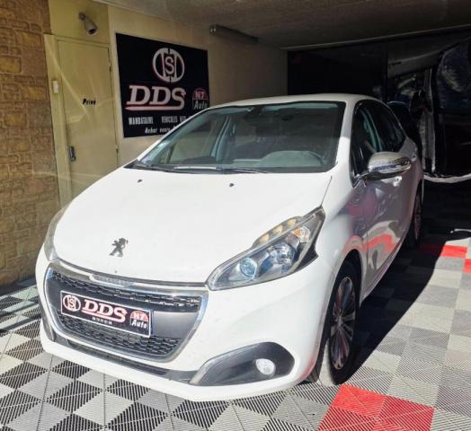 Peugeot 208 1.2