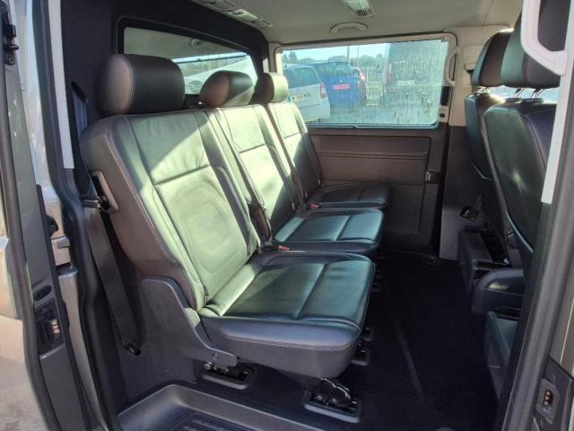 Volkswagen Caravelle image 4