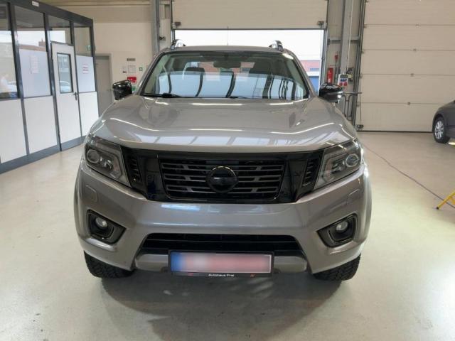 Nissan Navara image 8
