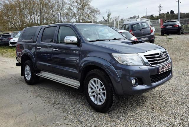 Toyota Hilux image 1