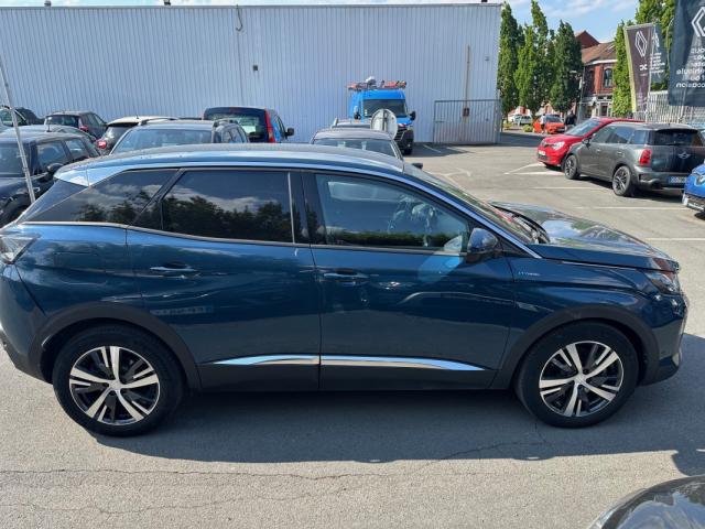 Peugeot 3008 image 3