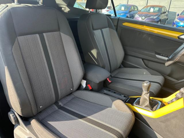 Volkswagen T-Roc image 4