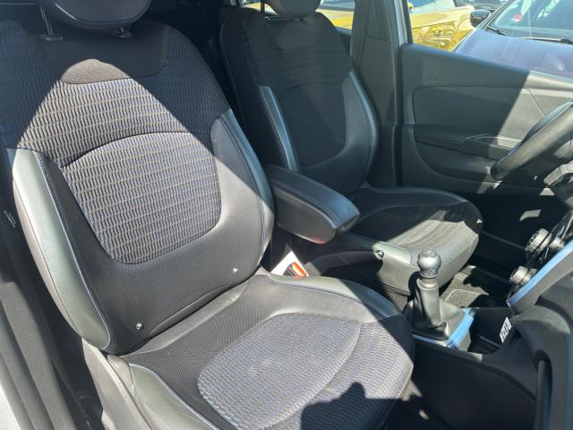 Renault Captur image 3