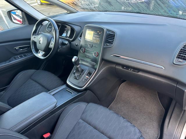 Renault Grand Scénic image 4