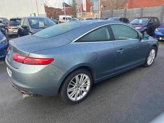 Renault Laguna image 2