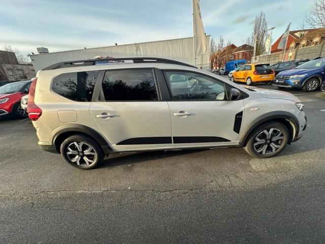 Dacia Jogger image 4