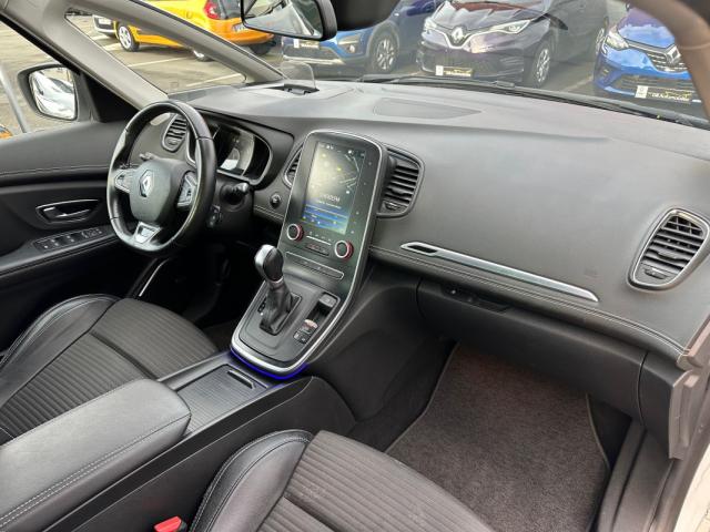 Renault Scénic image 1