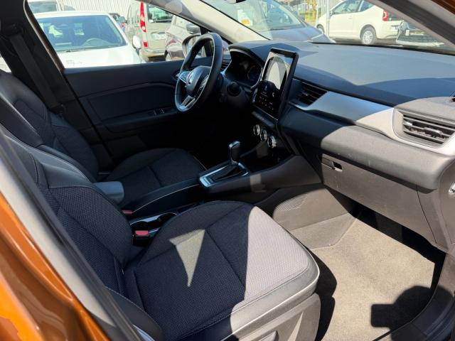 Renault Captur image 1