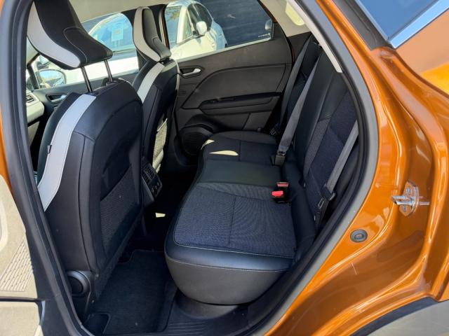 Renault Captur image 6