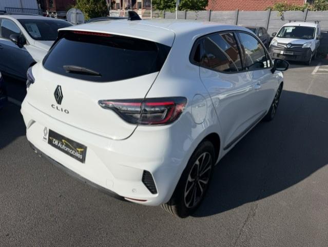 Renault Clio image 6