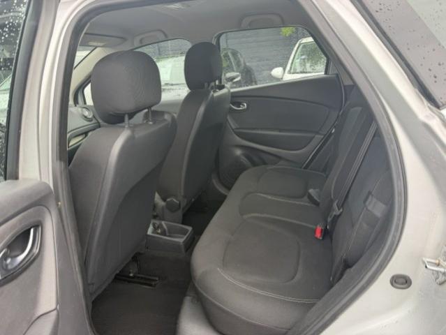 Renault Captur image 3