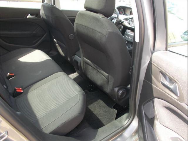 Peugeot 308 image 4