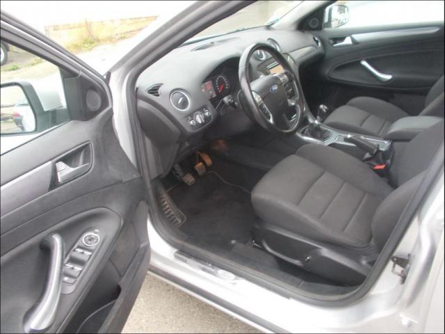Ford Mondeo image 4