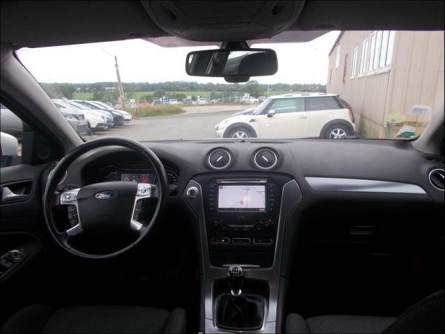 Ford Mondeo image 1