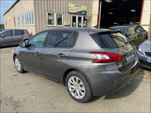 Peugeot 308 image 2