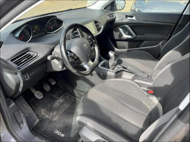 Peugeot 308 image 4